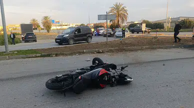 Manavgat'ta kaza : 2 yaralı 20 metre ileriye fırlayıp toprak zemine düştü