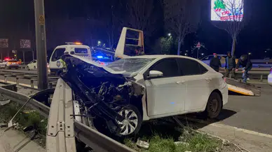 Kağıthane'de zincirleme kaza : Kopan bariyer midibüse çarptı