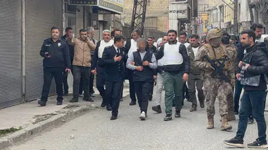 Gaziantep'te polise ateş açan şahıs 5 kişiyi rehin aldı