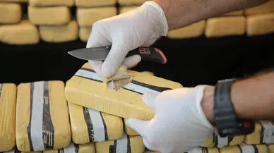 Otluk alanda polise yakalanmıştı : Adana’da uyuşturucu satıcısına mahkemeden rekor ceza !