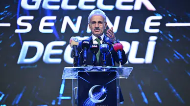 Bakan Uraloğlu, Türk Telekom İş Ortakları Toplantısı'na katıldı