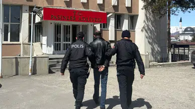 Erzurum'da uyuşturucu operasyonu : Aracın vites ve teyp arasına gizlenmiş zula patlatıldı