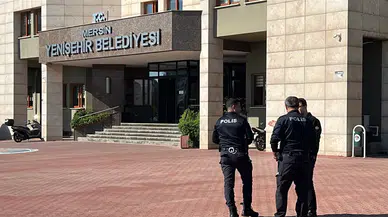 Yenişehir Belediyesi’ndeki operasyonda 12 tutuklama