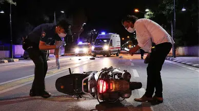 Hatay'da kamyonetle çarpışan motosiklet sürücüsü hayatını kaybetti