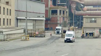 Kocaeli'de fabrikada iş kazası : Yüksekten düşen 4 işçi yaralandı