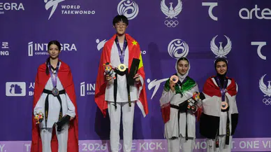 Milli taekwondocu Cansu Şeyhoğlu dünya ikincisi oldu
