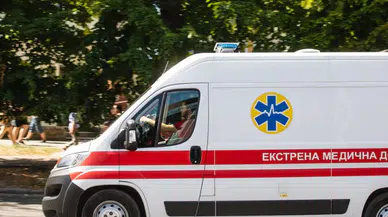 Okulda kanlı saldırı : 4. sınıf öğrencisi, öğretmenini bıçakladı