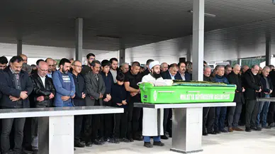 Malatya'da yüzme havuzunda boğulan sınıf öğretmeni hayatını kaybetti