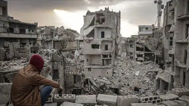 Lübnan İsrail saldırısı altında : Çok sayıda kişi can verdi