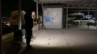 İnegöl’de genç kızların bıçaklı kavgası kanlı bitti : Birinin durumu ağır!