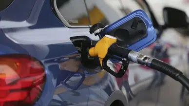 Hürmüz Boğazı'nın açılmasıyla petrol fiyatlarında düşüş yaşandı
