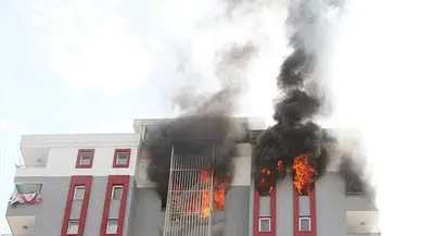 Niğde'de yangın paniği : 4 kişi kurtarıldı