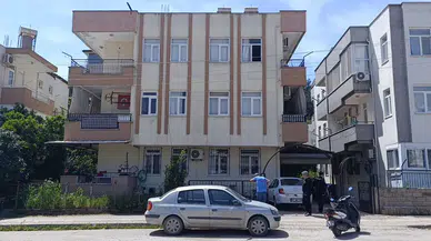 Antalya'da 4 yaşındaki çocuk ikinci kattan düştü, olayı kırıklarla atlattı