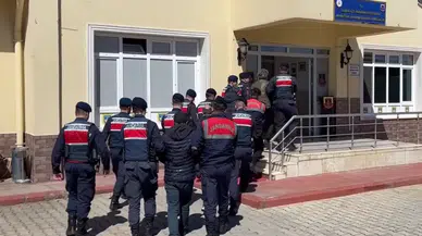 Antalya’da sentetik ecza operasyonu : 1’i doktor 6 şüpheli yakalandı