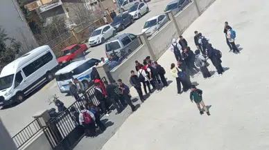 Gaziantep'te lise önünde silahlı saldırı : Öğrenciye kurusıkı tabancayla saldırdılar