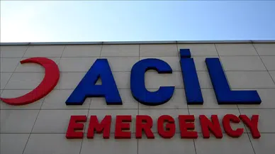 Osmaniye'de küçük çocuğun ayağına mangal şişi saplandı