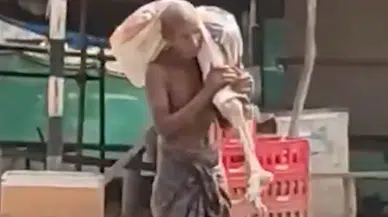 Hindistan'da inanılmaz olay : Banka görevlileri isteyince kardeşinin iskeletiyle şubeye gitti