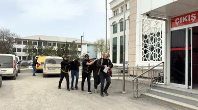 Kahramanmaraş'ta 2,1 milyon liralık sahte polis vurgunu : 2 şüpheli ziynet eşyalarıyla yakalandı!