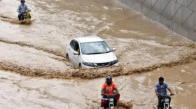 Pakistan'daki sel felaketinde ağır bilanço : Can kaybı 68 oldu