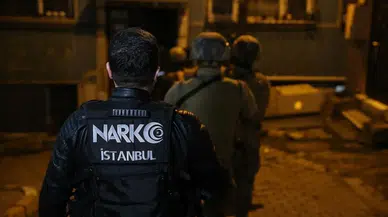 İstanbul'da uyuşturucu imalathanesine baskın : Kilolarca uyuşturucuya el kondu
