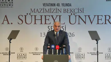 Bakan Ersoy 'Mazimizin Bekçisi Ahmet Süheyl Ünver Sergisi' açılışında