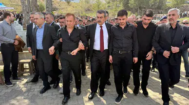 Kahramanmaraş'taki okul saldırısında ölen Ayla öğretmenin eşi : Ev yaptıracaktık ama cenazesi geldi