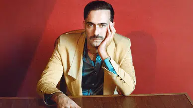 Şarkıcı Mert Demir kimdir? Mert Demir kaç yaşında, evli mi ve neden gözaltına alındı?