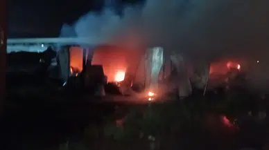 Hatay’da şantiyede konteyner yangını : İnşaat işçisi hayatını kaybetti