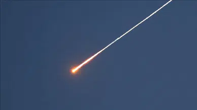 Husiler İsrail'e saldırdı : Balistik füze önlendi