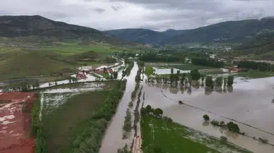 Tokat'ta taşkın : Tarım arazileri göle döndü