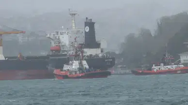 İstanbul Boğazı'nda arıza yapan kuru yük gemisi kurtarıldı