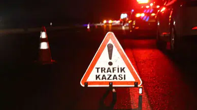 Alanya'da kaza : Otomobil bariyerlere çarpıp yandı, 2 ölü