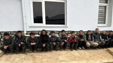 Hatay'da dron destekli göçmen operasyonu : 11 göçmen yakalandı