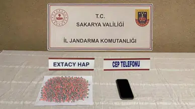 Sakarya'da evlerini uyuşturucu imalathanesine çeviren 2 şüpheli tutuklandı