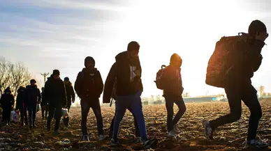 Hatay'da göçmen operasyonu : 10 şahıs yakalandı