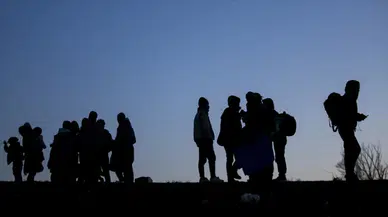 Çanakkale'de göçmen kaçakçılığı operasyonu : 31 düzensiz göçmen yakalandı