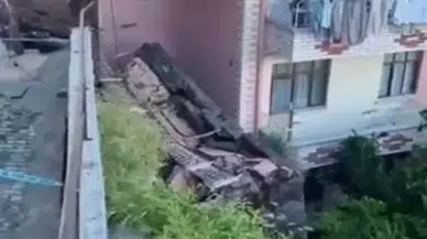 Tokat'ta istinat duvarı çöktü : Binada hasar oluştu