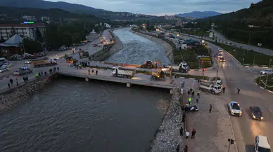 Tokat'ta taşkın riski nedeniyle Çedaş Köprüsü'nün yıkılmasına karar verildi