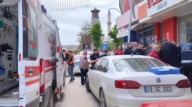 Çorum Sungurlu’da bıçaklı saldırı : Aracından indiği sırada husumetlisi tarafından bıçaklandı