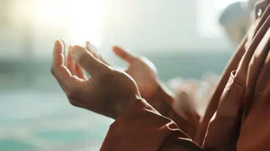 Sevdikleriniz için en güzel cuma mesajları