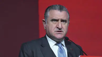 Bakan Bak, Serdar Seymen Hentbol Salonu'nun açılışında konuştu