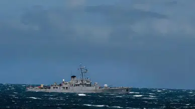 ABD, İran limanlarına gitmekte olan bir ticari gemiyi bombaladı