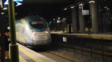 TCDD trenlerde unutulan eşyaları satışa çıkarıyor : Ankara Garı'nda açık artırma yapılacak