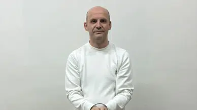 FETÖ'den aranan firari komedyen Atalay Demirci tutuklandı