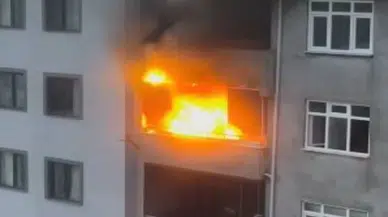İstanbul Küçükçekmece'de 5 katlı apartmanda yangın çıktı
