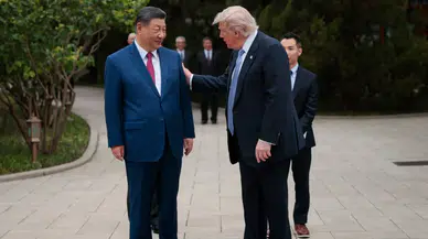Trump ABD başkanı ziyareti öncesinde Hürmüz Boğazı’ndan üç Çin tankerinin çıkışına izin verdiğini söyledi