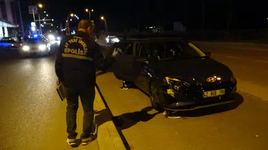 Malatya'da feci kaza : İki aracın çarptığı yaya hayatını kaybetti