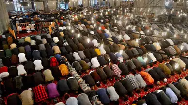 Kurban Bayramı namaz saatleri açıklandı : İl il namaz saatleri