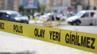 Sultangazi'de yolun karşısına geçmeye çalışan kadın öldü