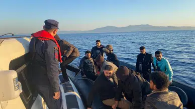 Kuşadası açıklarında 18 düzensiz göçmen kurtarıldı